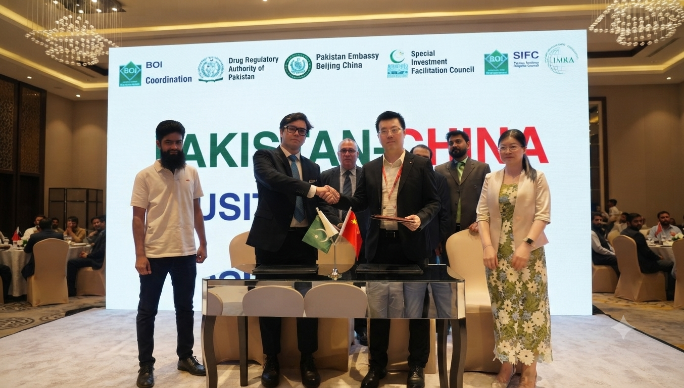 On behalf of Ghurki Trust Teaching Hospital (GTTH), Dr. Ali Ijaz, Orthopaedic Oncologist, signed an MOU with Farshine for a collaborative research project aimed at bringing medical 3D printing technology to Pakistan.