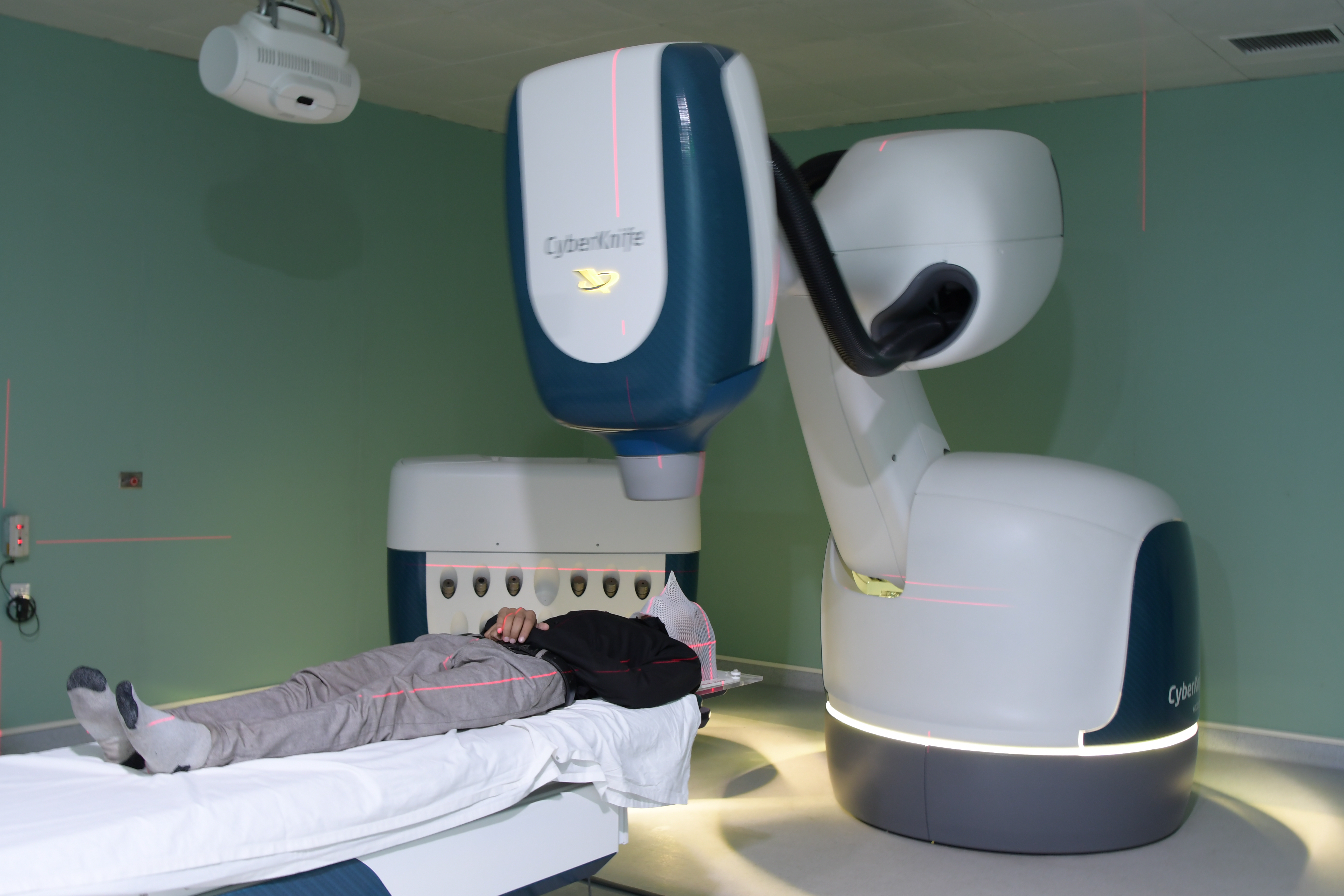 CyberKnife<br>"A New Hope for Cancer Patients"